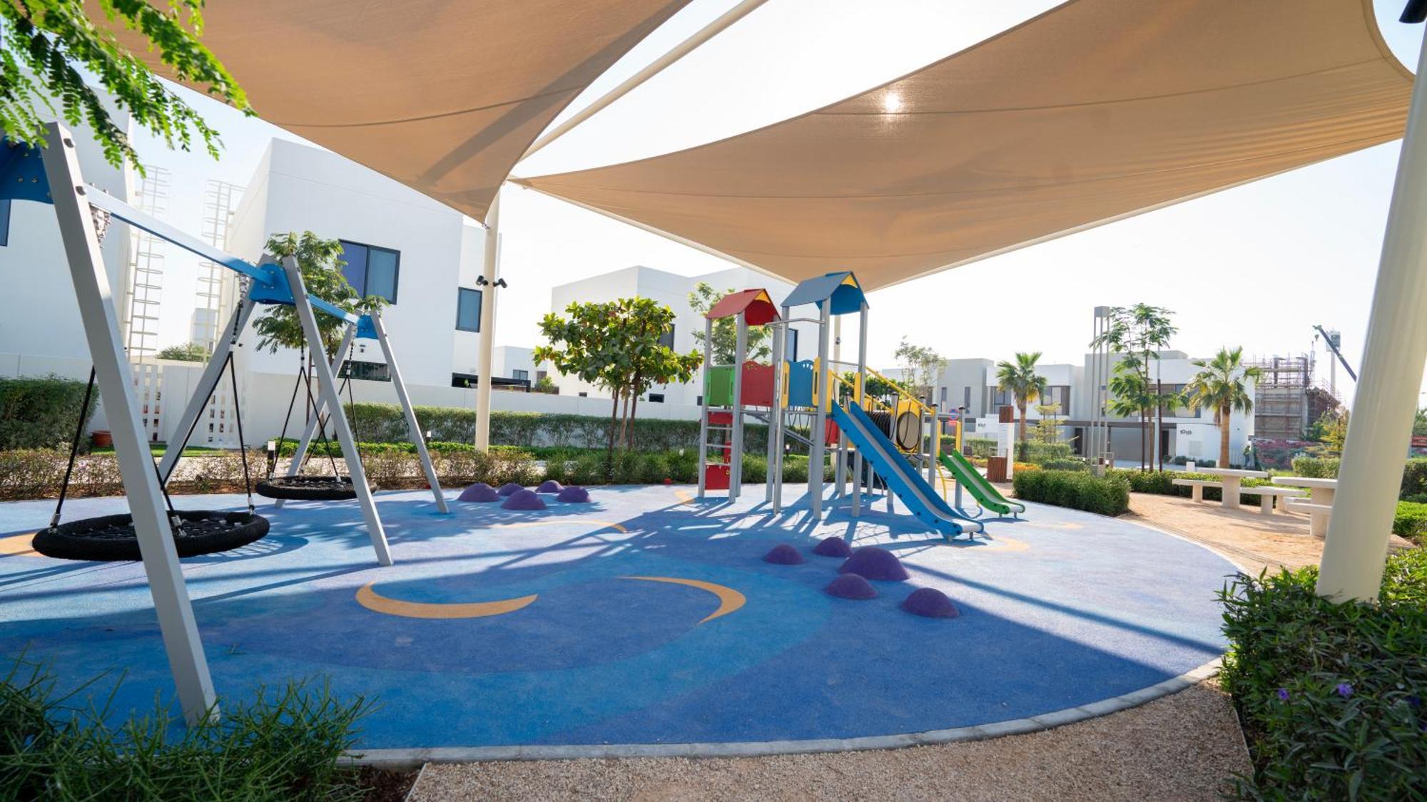 4br Luxury Yas Island Near F1 Ferienhaus *