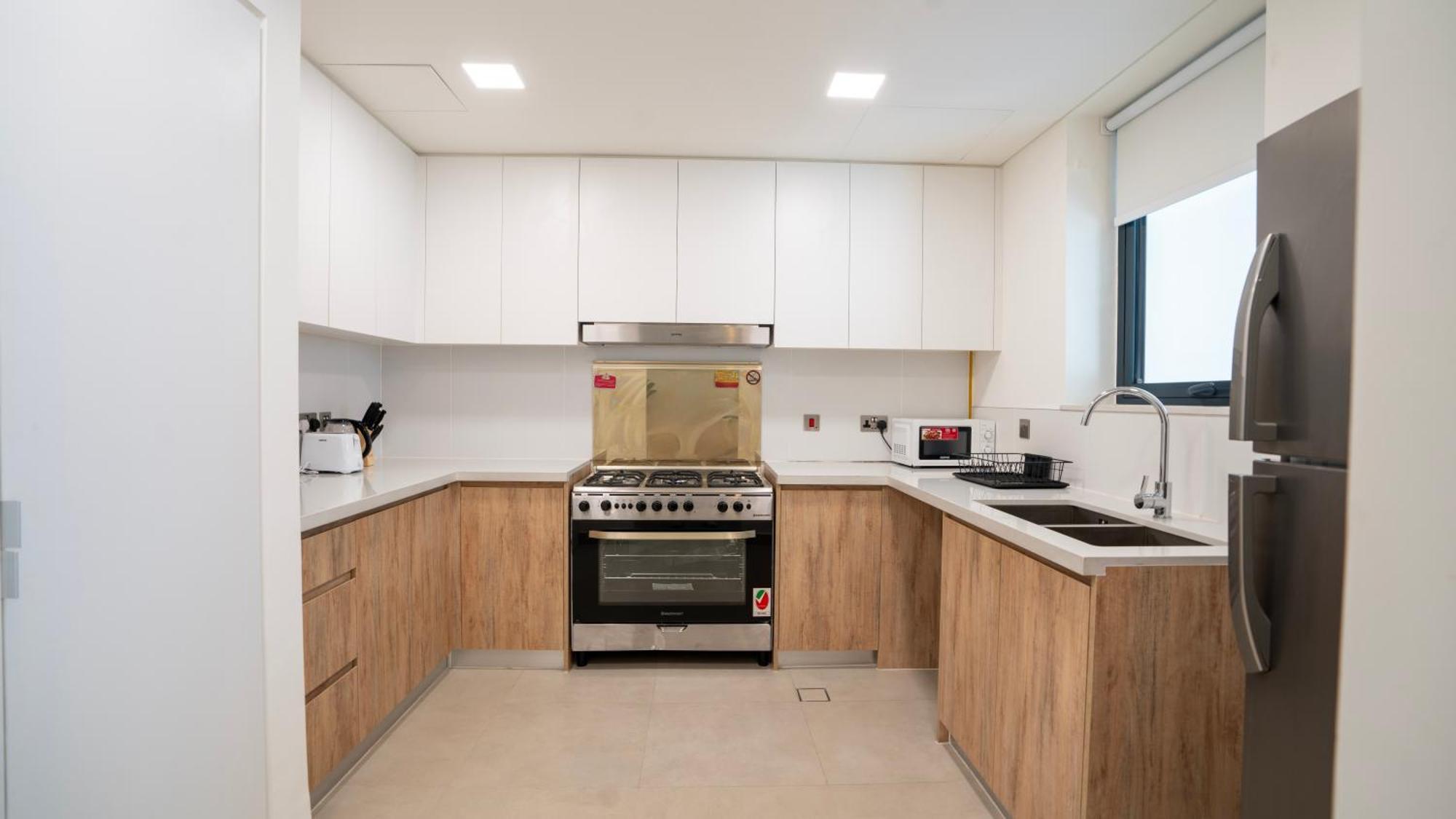4br Luxury Yas Island Near F1 * Abu Dhabi